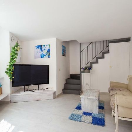 Casa Vacanze Di Gio カターニア エクステリア 写真